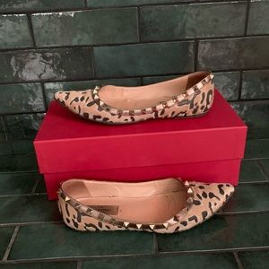 🎉HP🎉 Valentino Rockstud Flat Size 36.5